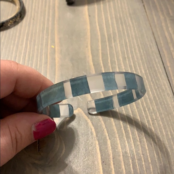 Colour by Amber green/blue paper encased - Picture 1 of 1